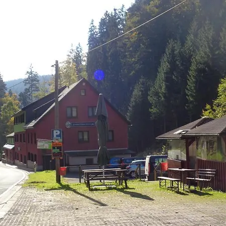 Penzion Thomas Muentzer 2*