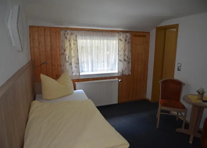 Thomas Muentzer Гостевой дом Steinheid