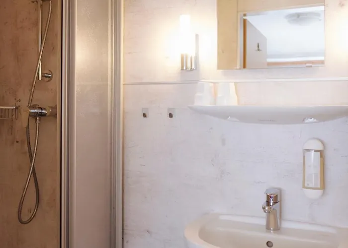 Thomas Muentzer Gasthuis 2*